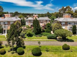 Rosa Edifício Firenze, Hotel in Canela