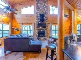 Bison Point-Ladder Ball, Corn Hole, Fire Pit, Sleeps 10