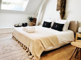 B&B in woonboerderij vlakbij Lemmer, hotel v destinaci Rutten