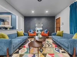 6BR Family Retreat near Denver with Arcade and Fire Pit