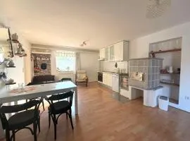 Granny's Cosy Cottage