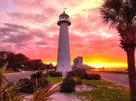 Royal Holiday Beach Resort, hotel en Biloxi