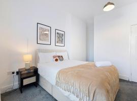 Sleep with us: Spennymoor şehrinde bir otel