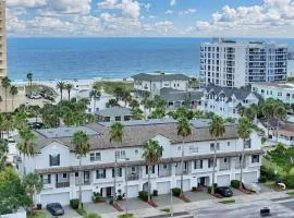 Coastal Current - 3BR steps to the beach