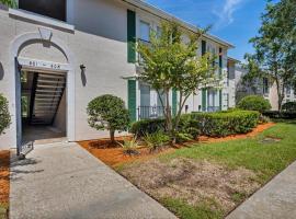 Windsor Wonders - Calm 2BR condo near Mayo, viešbutis mieste Džeksonvilis