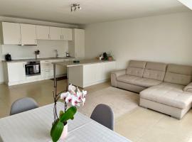 Bright & Peaceful Appartment in Koningslo, hotel i Vilvoorde