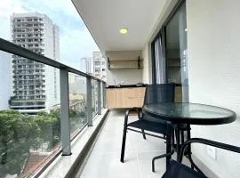 Apart Hotel Praia Ingá Quarto, Sala, 2 Varandas e Vista Parcial MAC