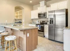 Beautiful Views of Stars & Mtns! Littlefield Home