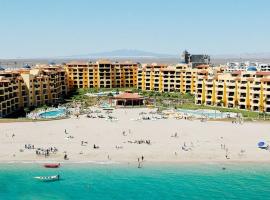 Condo Heated Pool 2 Bed 2 Bath on Sandy Beach at Princesa، شقة في بورتو بيناسكو