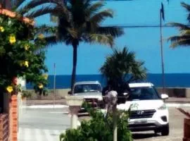 Casa Pé na Areia Centro de Mongaguá