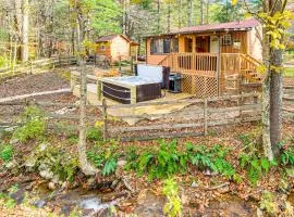 Hidden Gem Creekside Cottage in Maggie Valley