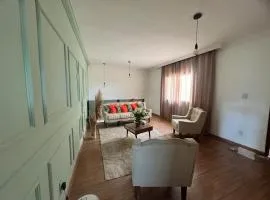 Sua morada em OP -2 km do centro