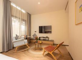 Huazhu Shexi Shijian Yueyin Heji Tea Culture Themed Homestay, hotel a Quzhou