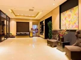 Yitel Shenyang Sanhao Street Shengjing Hospital