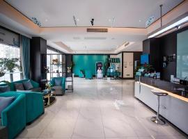 Xana Hotelle·Chuzhou TianChang, hotel v destinaci Qiujiawan