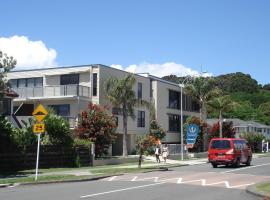 Atlas Suites and Apartments, hotel em Mount Maunganui