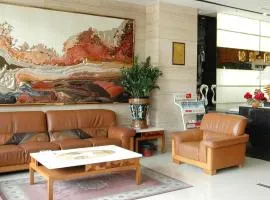 Jinzhou International Business Hotel
