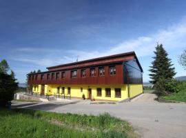 Penzion PANORAMA Janovičky, guest house in Broumov