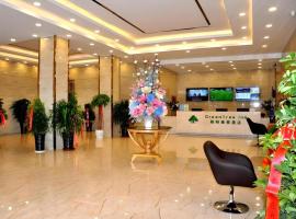 GreenTree Inn Haixi Geermu Southern suburbs Express Hotel、Golmudのホテル