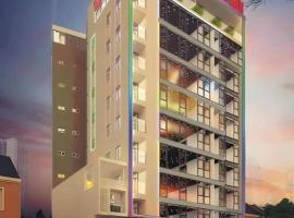 Lakeside Hotel Nam Dinh、Vạn Thệpのホテル