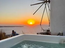 Lioyerma Windmill Villa With Outdoor Hot Tub