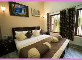 VIP Lane MC Palace Resort - Air Conditioning Room # Best PREMIE LOCATION - Chakra Tirtha Road, Puri