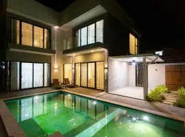 V266 Family Pool Villa Prime Spot Near the Pier