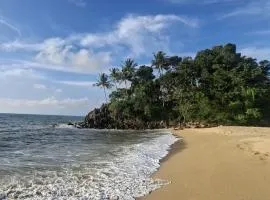 Lanta Beautiful beach house