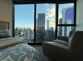 Prime location in Southbank - Shadow Play Apartment