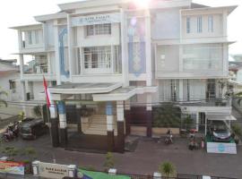 Hotel Sinar Khatulistiwa、シンカワンのホテル