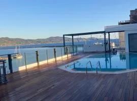 Elektra Roof Top Suite