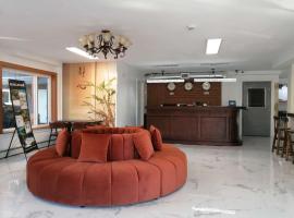 Alpine Inn & Suites, отель в городе Ревелсток