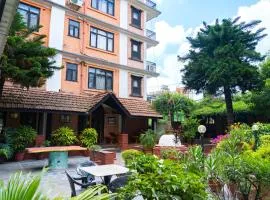 加内西西马尔酒店