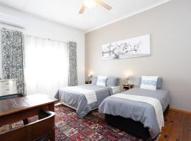 The Royal Steytlerville, hotel a Steytlerville