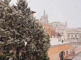 ALOJAMIENTO MIRABUENOS