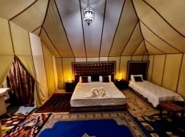 Sahara Desert Camp, hotel in Merdani