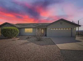 Desert Oasis Near Hiking Biking and 4x4 Trails