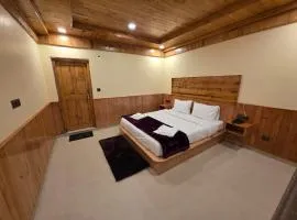 Sojha Hills Hotel & Restaurant