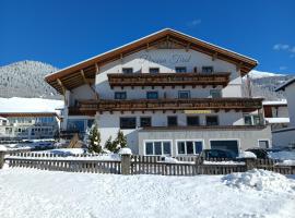 Pension Tirol, hotel v destinaci Nauders