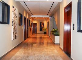 Courteous Hotel, hotel poblíž Letiště Islámábád - ISB, Islámábád