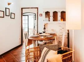 Altura Beach Villa by GT House