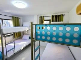 MT Friend Hostel Phuket Town