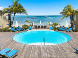 Beachfront Le Cerisier Trou Aux Biches, Mon Choisy, hotel v destinaci Mont Choisy