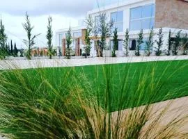 Coral Elite Residence Mit Pool Und Whirlpool