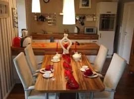 Apartment Teichblick Mit Eigener Terrasse