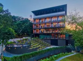 The Saray Munnar Luxury Resort with Pool by VOYE HOMES