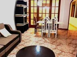 Departamento con Estacionamiento Tacna