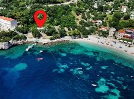 Silvio Beach House - Shoreline Haven