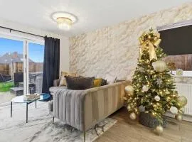 Mystic Heights- Wyndale Signature Stays