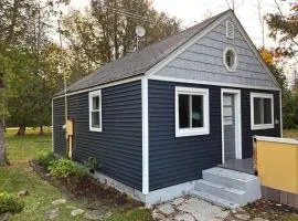 Sunset Shores - Sunflower Cabin #4 by Simple Life Rentals